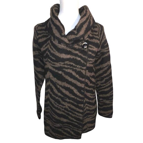 Adrienne Vittadini Women S Blk/Brn Animal Print Wool Blend Cape Cowl Sweater - Picture 1 of 9